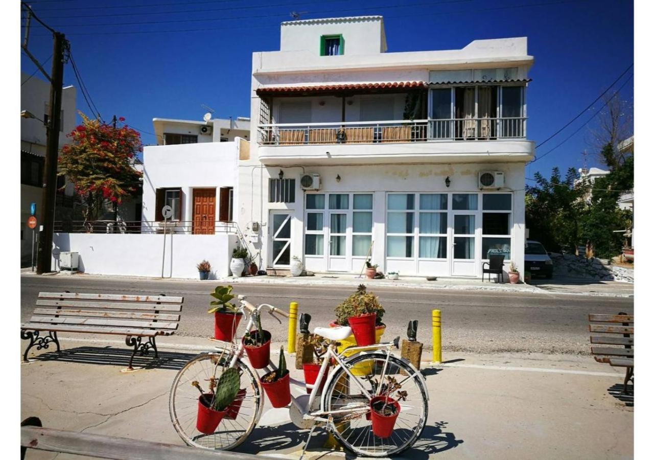 Kikilia'S & Stelio'S Apartments アダマス エクステリア 写真